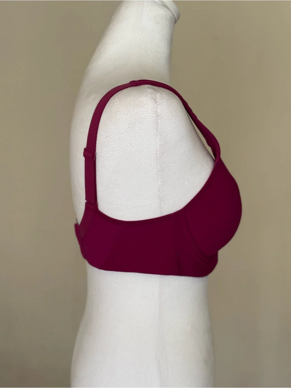 Lululemon Run Times Sports Bra in Plum Size 34 C